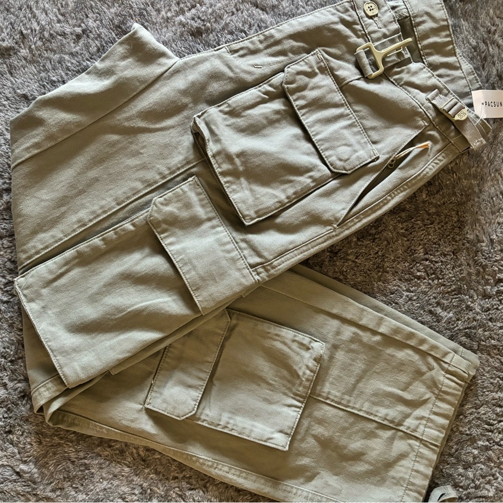 Woman olive/gray RC out door supply jeans